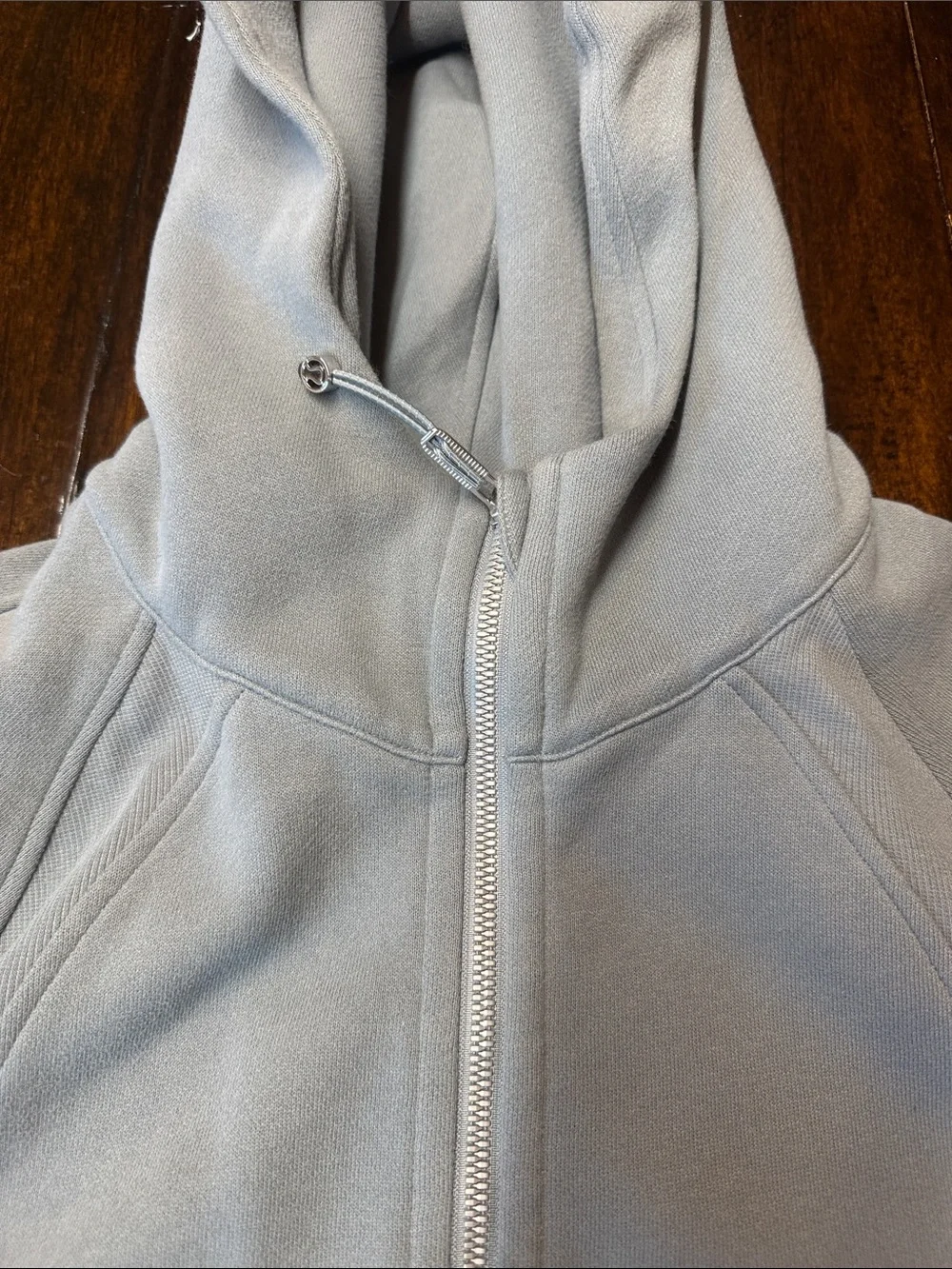 EUC - Scuba Hoodie 1/2 Zip Cropped Size M/L